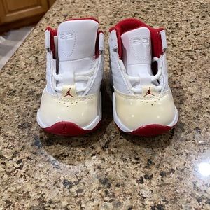2005 Baby Air Jordan’s size 3C